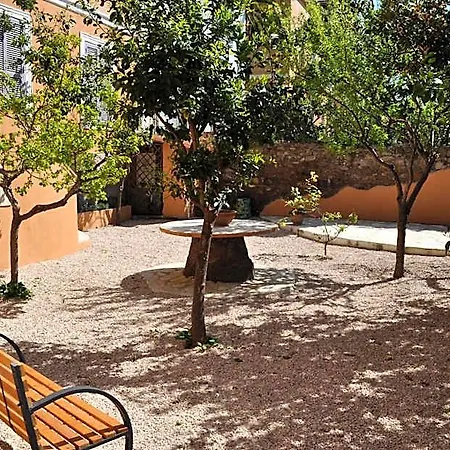 Il Giardinetto 3* Civitavecchia